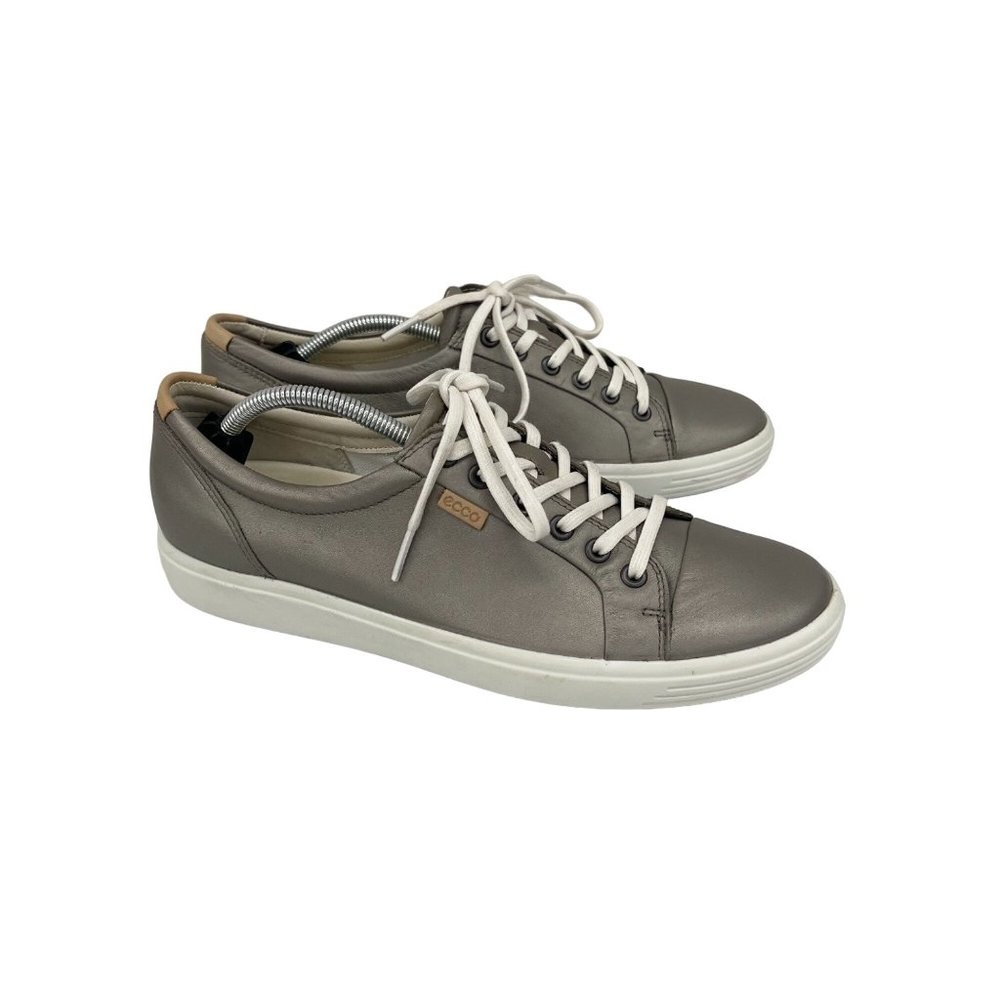 Ecco Gray Leather Low-Top Sneakers with White Soles